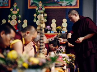 Thaye Dorje, His Holiness the 17th Gyalwa Karmapa, visits Karma Parchin Ling Buddhist Centre, Penang, Malaysia. Photo: Tokpa Korlo.
