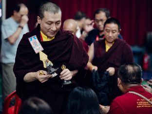 Thaye Dorje, His Holiness the 17th Gyalwa Karmapa, visits Karma Parchin Ling Buddhist Centre, Penang, Malaysia. Photo: Tokpa Korlo.