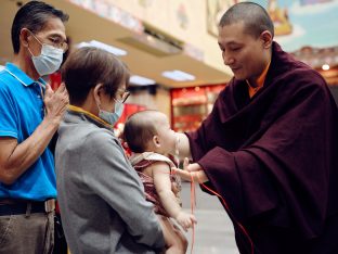 Thaye Dorje, His Holiness the 17th Gyalwa Karmapa, visits KKDSKL as part of the centre’s 50th anniversary celebrations.