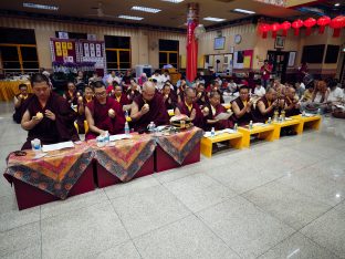Thaye Dorje, His Holiness the 17th Gyalwa Karmapa, visits KKDSKL as part of the centre’s 50th anniversary celebrations.