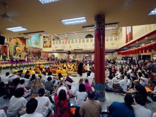Thaye Dorje, His Holiness the 17th Gyalwa Karmapa, visits KKDSKL as part of the centre’s 50th anniversary celebrations.