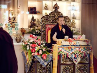 Thaye Dorje, His Holiness the 17th Gyalwa Karmapa, visits Sungai Petani, Malaysia. Photo: Tokpa Korlo.