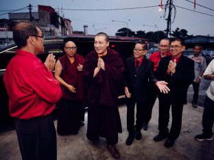 Thaye Dorje, His Holiness the 17th Gyalwa Karmapa, visits Sungai Petani, Malaysia. Photo: Tokpa Korlo.