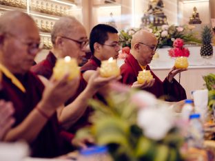 Thaye Dorje, His Holiness the 17th Gyalwa Karmapa, visits Sungai Petani, Malaysia. Photo: Tokpa Korlo.