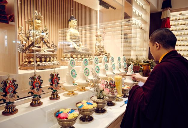 Thaye Dorje, His Holiness the 17th Gyalwa Karmapa, visits Sungai Petani, Malaysia. Photo: Tokpa Korlo.