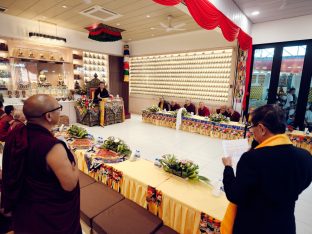Thaye Dorje, His Holiness the 17th Gyalwa Karmapa, visits Sungai Petani, Malaysia. Photo: Tokpa Korlo.