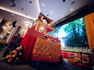 Thaye Dorje, His Holiness the 17th Gyalwa Karmapa, visits Kuching and Johor Bahru, Malaysia, June 2026. Photo: Tokpa Korlo.