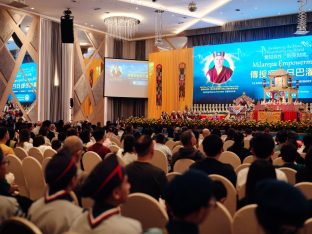 Thaye Dorje, His Holiness the 17th Gyalwa Karmapa, visits Kuching and Johor Bahru, Malaysia, June 2026. Photo: Tokpa Korlo.