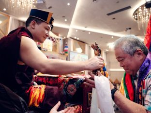 Thaye Dorje, His Holiness the 17th Gyalwa Karmapa, visits Kuching and Johor Bahru, Malaysia, June 2026. Photo: Tokpa Korlo.