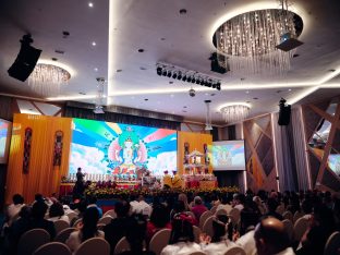 Thaye Dorje, His Holiness the 17th Gyalwa Karmapa, visits Kuching and Johor Bahru, Malaysia, June 2026. Photo: Tokpa Korlo.