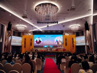 Thaye Dorje, His Holiness the 17th Gyalwa Karmapa, visits Kuching and Johor Bahru, Malaysia, June 2026. Photo: Tokpa Korlo.