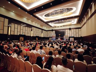 Thaye Dorje, His Holiness the 17th Gyalwa Karmapa, visits Kuching and Johor Bahru, Malaysia, June 2026. Photo: Tokpa Korlo.
