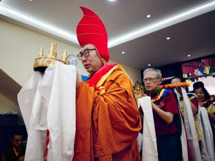 Thaye Dorje, His Holiness the 17th Gyalwa Karmapa, visits Kuching and Johor Bahru, Malaysia, June 2026. Photo: Tokpa Korlo.