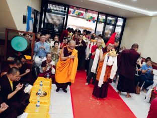 Thaye Dorje, His Holiness the 17th Gyalwa Karmapa, visits Kuching and Johor Bahru, Malaysia, June 2026. Photo: Tokpa Korlo.