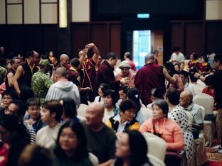 Thaye Dorje, His Holiness the 17th Gyalwa Karmapa, visits Kuching and Johor Bahru, Malaysia, June 2026. Photo: Tokpa Korlo.