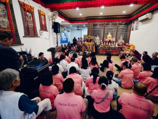 Thaye Dorje, His Holiness the 17th Gyalwa Karmapa, visits Kuching and Johor Bahru, Malaysia, June 2026. Photo: Tokpa Korlo.