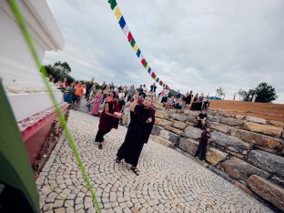 Thaye Dorje, His Holiness the 17th Gyalwa Karmapa, visits Karma Kunga Padkar Ling, Czech Republic, 2026. Photo: Tokpa Korlo.