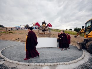 Thaye Dorje, His Holiness the 17th Gyalwa Karmapa, visits Karma Kunga Padkar Ling, Czech Republic, 2026. Photo: Tokpa Korlo.