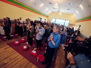Thaye Dorje, His Holiness the 17th Gyalwa Karmapa, visits Karma Kunga Padkar Ling, Czech Republic, 2026. Photo: Tokpa Korlo.