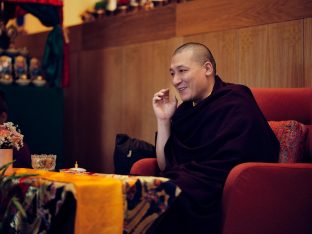 Thaye Dorje, His Holiness the 17th Gyalwa Karmapa, visits Karma Kunga Padkar Ling, Czech Republic, 2026. Photo: Tokpa Korlo.