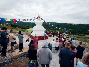Thaye Dorje, His Holiness the 17th Gyalwa Karmapa, visits Karma Kunga Padkar Ling, Czech Republic, 2026. Photo: Tokpa Korlo.