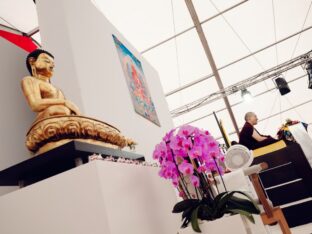 Thaye Dorje, His Holiness the 17th Gyalwa Karmapa, at the 2026 International Summer Course at the Europe Center, Germany. Photo: Tokpa Korlo.