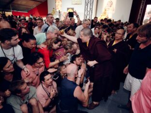 Thaye Dorje, His Holiness the 17th Gyalwa Karmapa, at the 2026 International Summer Course at the Europe Center, Germany. Photo: Tokpa Korlo.