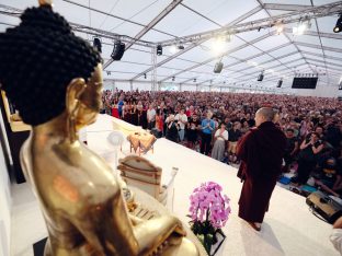 Thaye Dorje, His Holiness the 17th Gyalwa Karmapa, at the 2026 International Summer Course at the Europe Center, Germany. Photo: Tokpa Korlo.