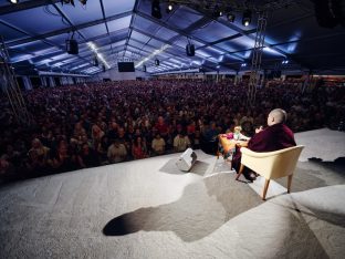 Thaye Dorje, His Holiness the 17th Gyalwa Karmapa, at the 2026 International Summer Course at the Europe Center, Germany. Photo: Tokpa Korlo.