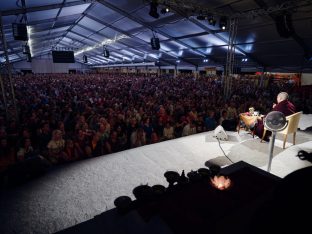 Thaye Dorje, His Holiness the 17th Gyalwa Karmapa, at the 2026 International Summer Course at the Europe Center, Germany. Photo: Tokpa Korlo.