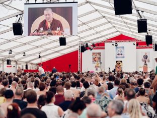 Thaye Dorje, His Holiness the 17th Gyalwa Karmapa, at the 2026 International Summer Course at the Europe Center, Germany. Photo: Tokpa Korlo.
