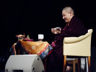 Thaye Dorje, His Holiness the 17th Gyalwa Karmapa, at the 2026 International Summer Course at the Europe Center, Germany. Photo: Tokpa Korlo.