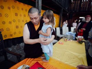 Thaye Dorje, His Holiness the 17th Gyalwa Karmapa, visited the Schwarzenberg Buddhist Centre, Germany. Photo: Tokpa Korlo.
