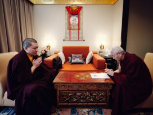 Thaye Dorje, His Holiness the 17th Gyalwa Karmapa, receives empowerments from His Eminence Luding Khen Rinpoche in Singapore, October 2026