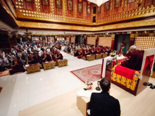 Thaye Dorje, His Holiness the 17th Gyalwa Karmapa, receives empowerments from His Eminence Luding Khen Rinpoche in Singapore, October 2026
