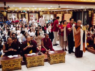 Thaye Dorje, His Holiness the 17th Gyalwa Karmapa, receives empowerments from His Eminence Luding Khen Rinpoche in Singapore, October 2026