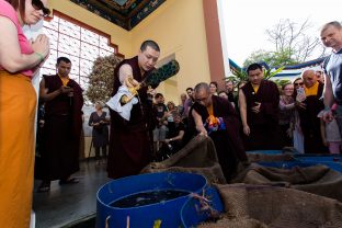 Traditional life release at the Karmapa International Buddhist Institute