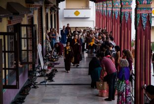 Thaye Dorje, His Holiness the 17th Gyalwa Karmapa, at the KIBI Public Course