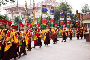 Thaye Dorje, His Holiness the 17th Gyalwa Karmapa, arrives for the Kagyu Monlam 2019. (Photo/Norbu Zangpo)