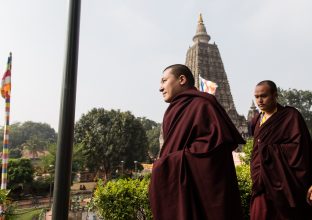 On day four of the 2019 Kagyu Monlam, Thaye Dorje, His Holiness the 17th Gyalwa Karmapa, visited the private residence of His Eminence Luding Khenchen Rinpoche (Photo/Norbu Zangpo)