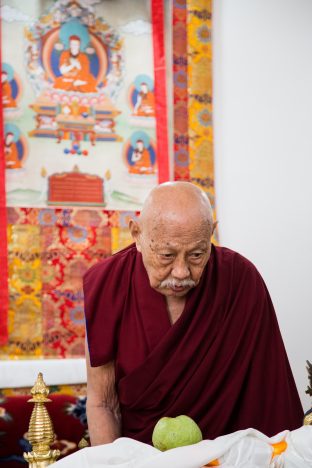 On day four of the 2019 Kagyu Monlam, Thaye Dorje, His Holiness the 17th Gyalwa Karmapa, visited the private residence of His Eminence Luding Khenchen Rinpoche (Photo/Norbu Zangpo)