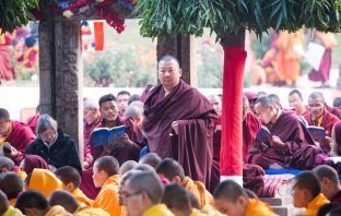 On day four of the 2019 Kagyu Monlam, Thaye Dorje, His Holiness the 17th Gyalwa Karmapa, visited the private residence of His Eminence Luding Khenchen Rinpoche (Photo/Norbu Zangpo)