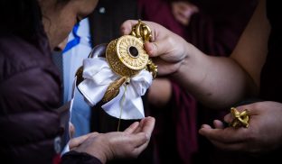 Thaye Dorje, His Holiness the 17th Gyalwa Karmapa, gives a Chenresig empowerment at Karma Temple, Bodh Gaya, India, December 2019. Photo / Norbu Zangpo