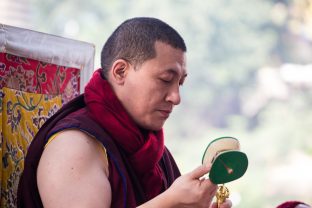 Thaye Dorje, His Holiness the 17th Gyalwa Karmapa, presides over aspiration prayers on the final day of the 2019 Kagyu Monlam, Bodh Gaya, India. Photo / Norbu Zangpo