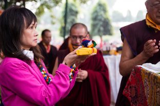 Thaye Dorje, His Holiness the 17th Gyalwa Karmapa, presides over aspiration prayers on the final day of the 2019 Kagyu Monlam, Bodh Gaya, India. Photo / Norbu Zangpo