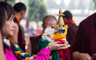 Thaye Dorje, His Holiness the 17th Gyalwa Karmapa, presides over aspiration prayers on the final day of the 2019 Kagyu Monlam, Bodh Gaya, India. Photo / Norbu Zangpo