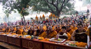 Thaye Dorje, His Holiness the 17th Gyalwa Karmapa, presides over aspiration prayers on the final day of the 2019 Kagyu Monlam, Bodh Gaya, India. Photo / Norbu Zangpo