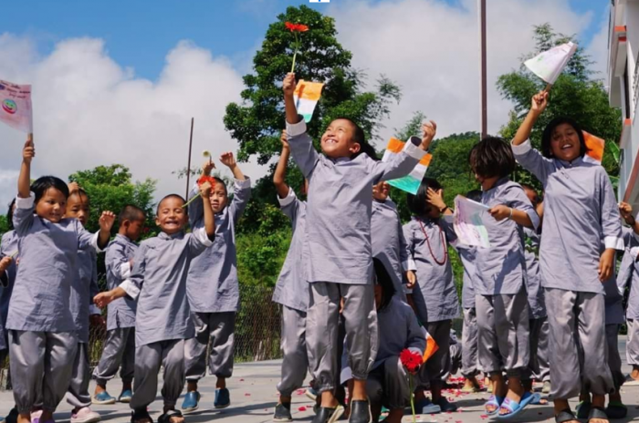 Karmapa Center of Education (KCE) students celebrate Independence Day 