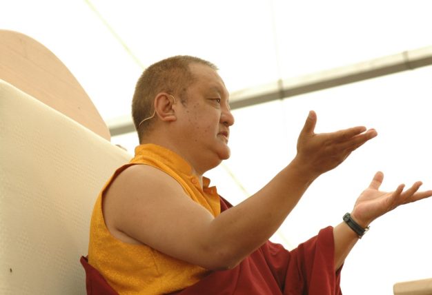 Shamar Rinpoche teaching