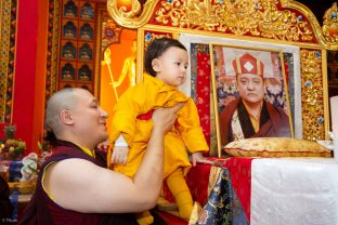 Thaye Dorje, His Holiness the 17th Gyalwa Karmapa, Sangyumla and Thugseyla at Dhagpo Kundreul Ling in Le Bost, France